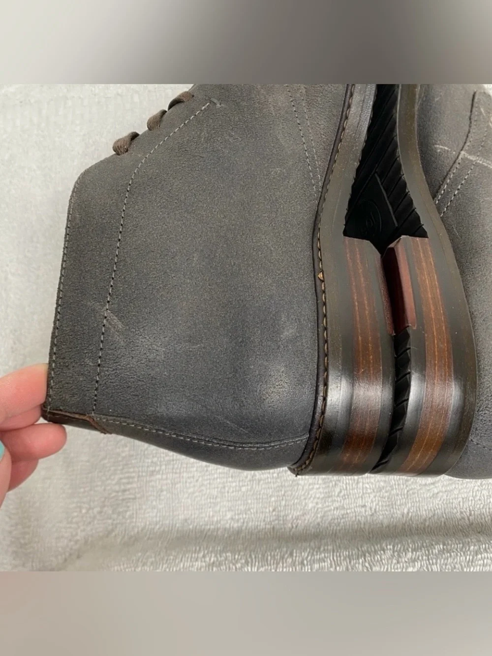 1901 Men's Gray Textured Leather Chukka Boots Size 10.5 Streetwear Tech Classic